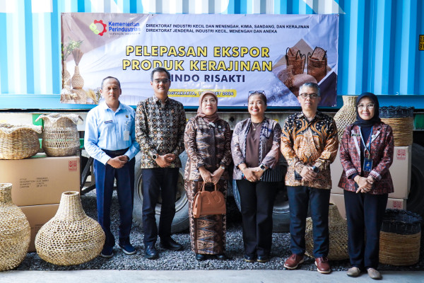 Kemenperin Antar IKM Kerajinan Raup Rp 1,83 Miliar dari Penjualan Ekspor