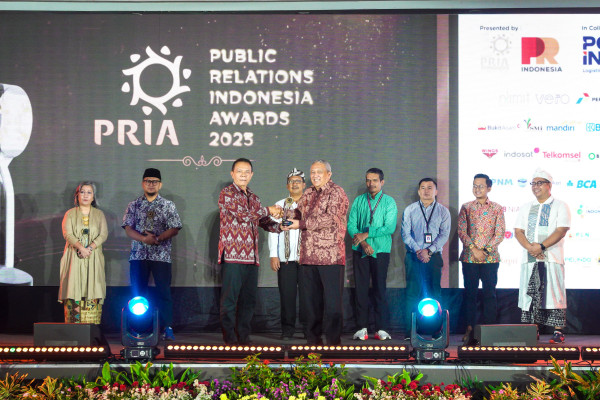 Konsisten Sokong Pembinaan IKM, Majalah GEMA IKMA Raih PR Indonesia Awards
